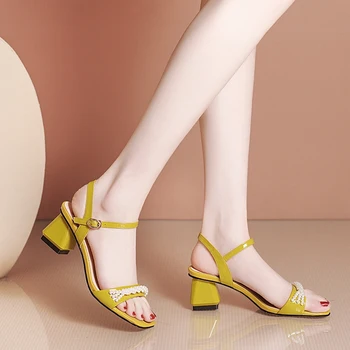 Uued Suvised Kingad Mood Naiste Sandaalid Keskmise Kanna Rooma Sandaalid Pearl Square Kanna Kõrge Kontsaga kingi Elegantne Naiste Kleit, Kõrged Kontsad