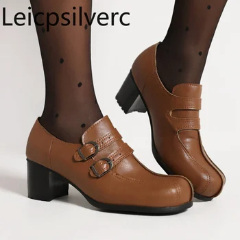 Pumbad kevadel, sügisel Uus stiil, mood Paks kanna Naiste ühtse Vabaaja kingad mugav Lefu kingad kõrge 5,5 cm pluss suurus 32-48